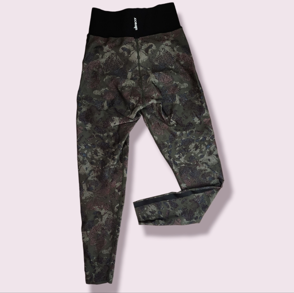 Ultracor Green Camo Leggings - Picture 6 of 6